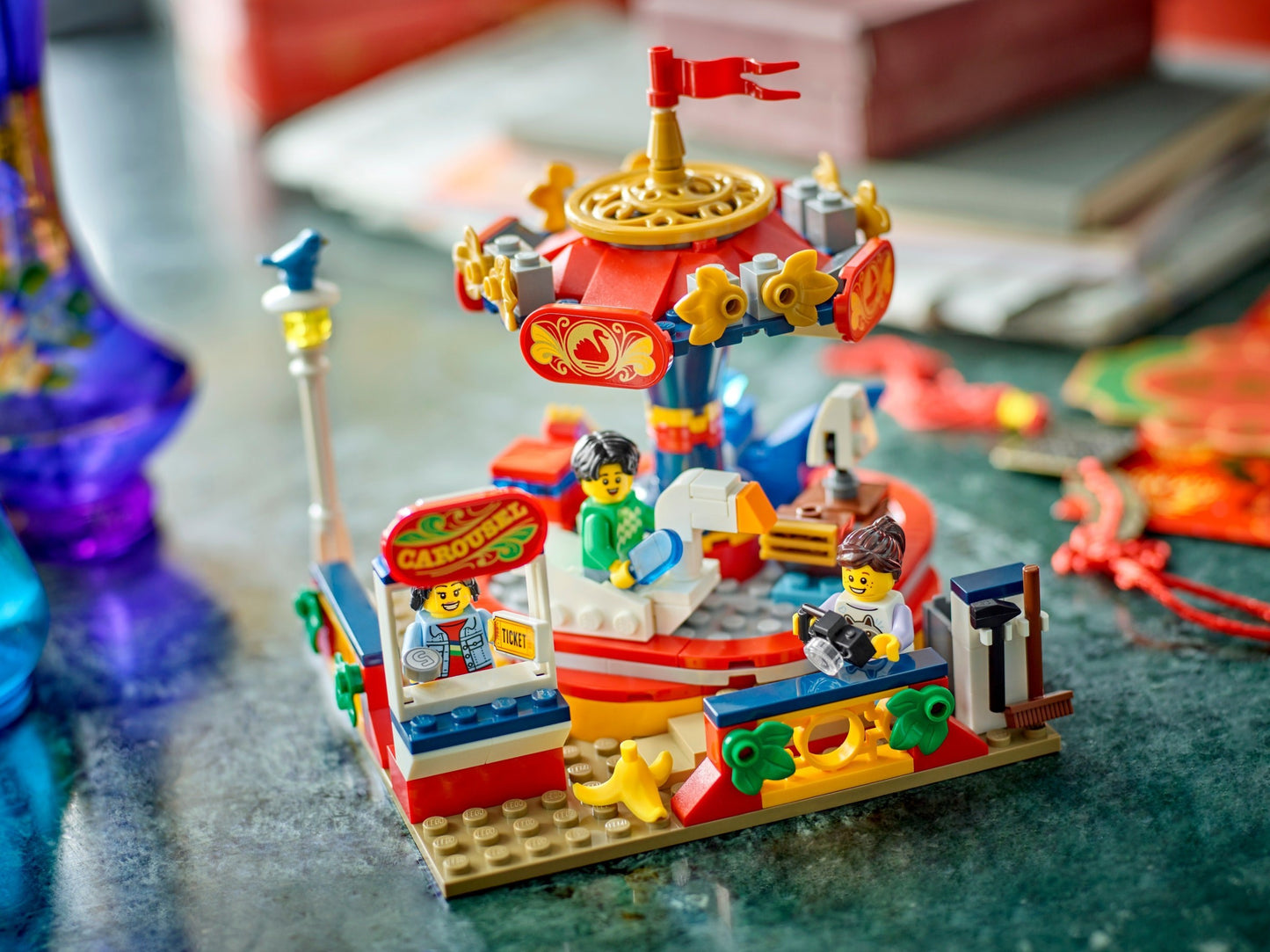 LEGO 40714 Carousel Ride Merry-Go-Round Ride