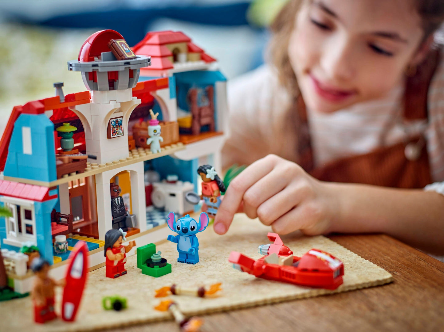 LEGO 43268 Disney Lilo and Stitch Beach House