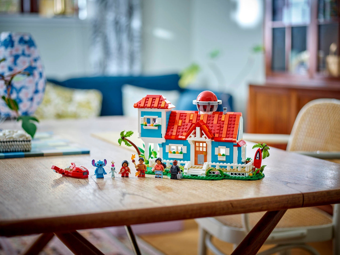 LEGO 43268 Disney Lilo and Stitch Beach House