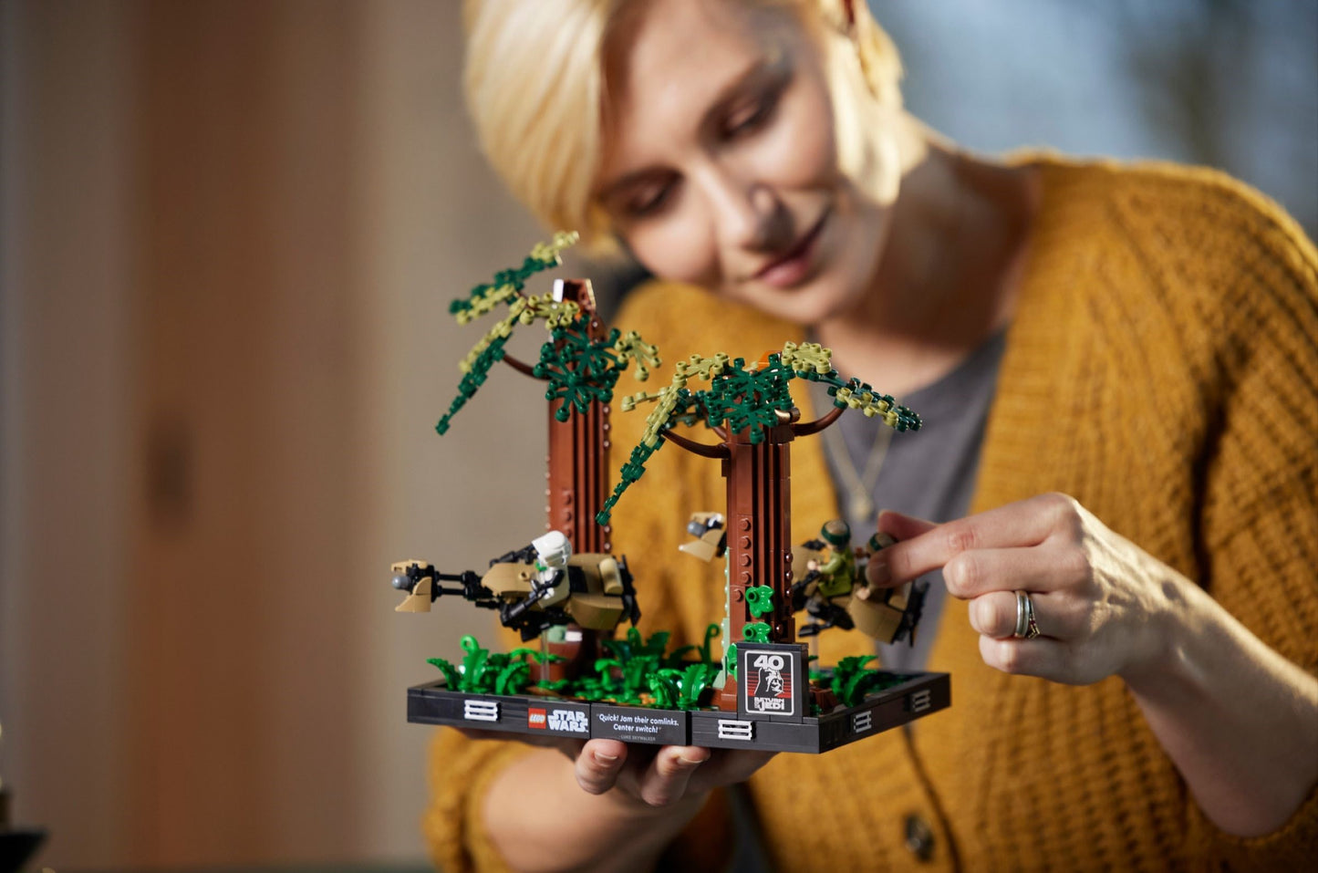 LEGO 75353 Star Wars Endor Speeder Chase Diorama