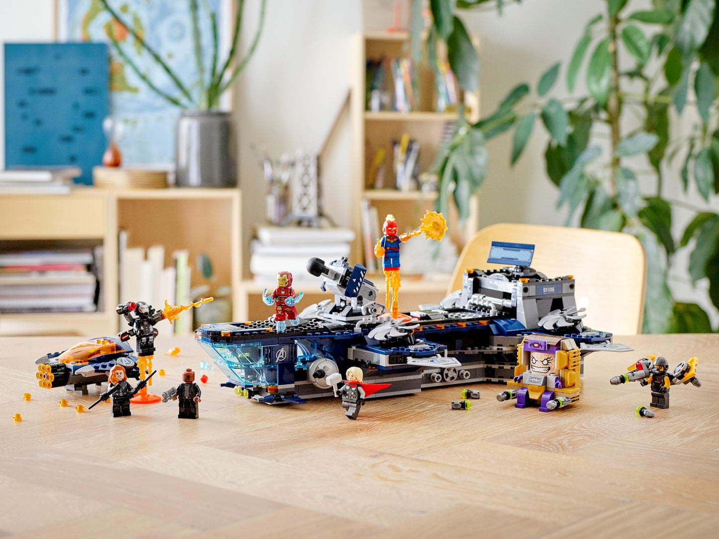 LEGO 76153 Marvel Super Heroes Avengers Helicarrier