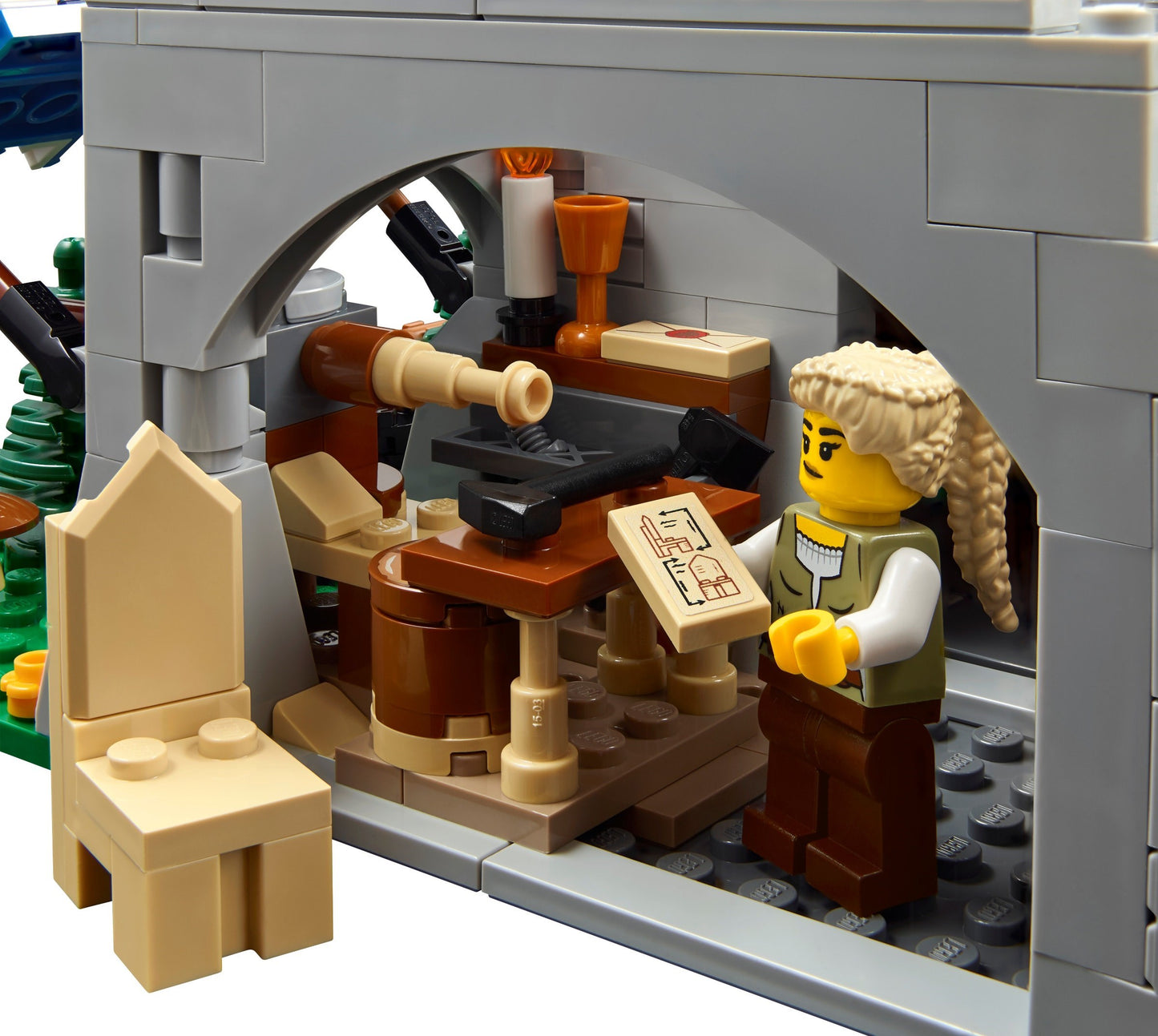 LEGO 10332 Icons Medieval Town Square