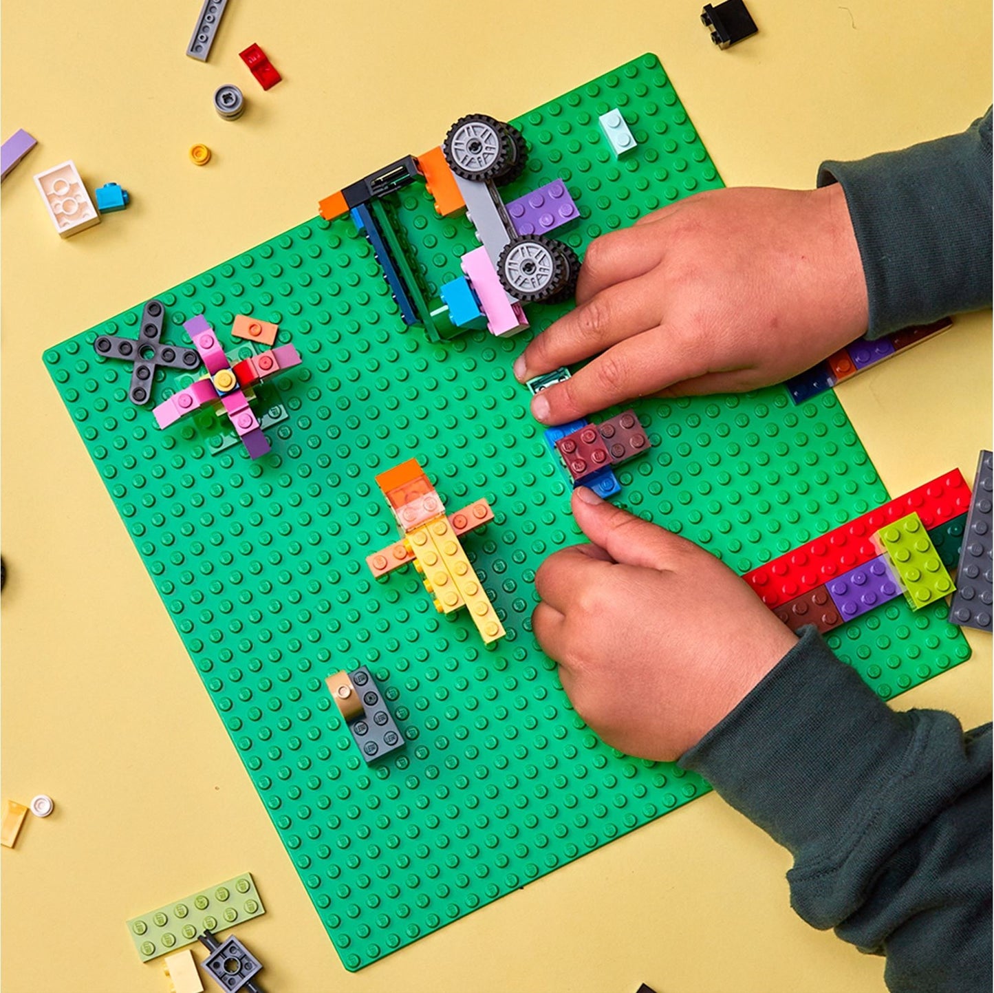 LEGO 11023 Classic Green Baseplate