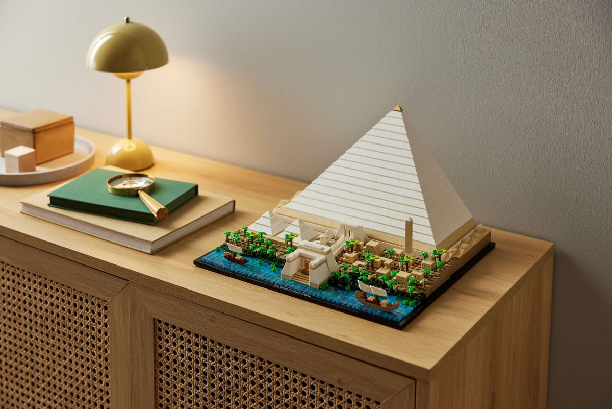 LEGO 21058 - Lifestyle display