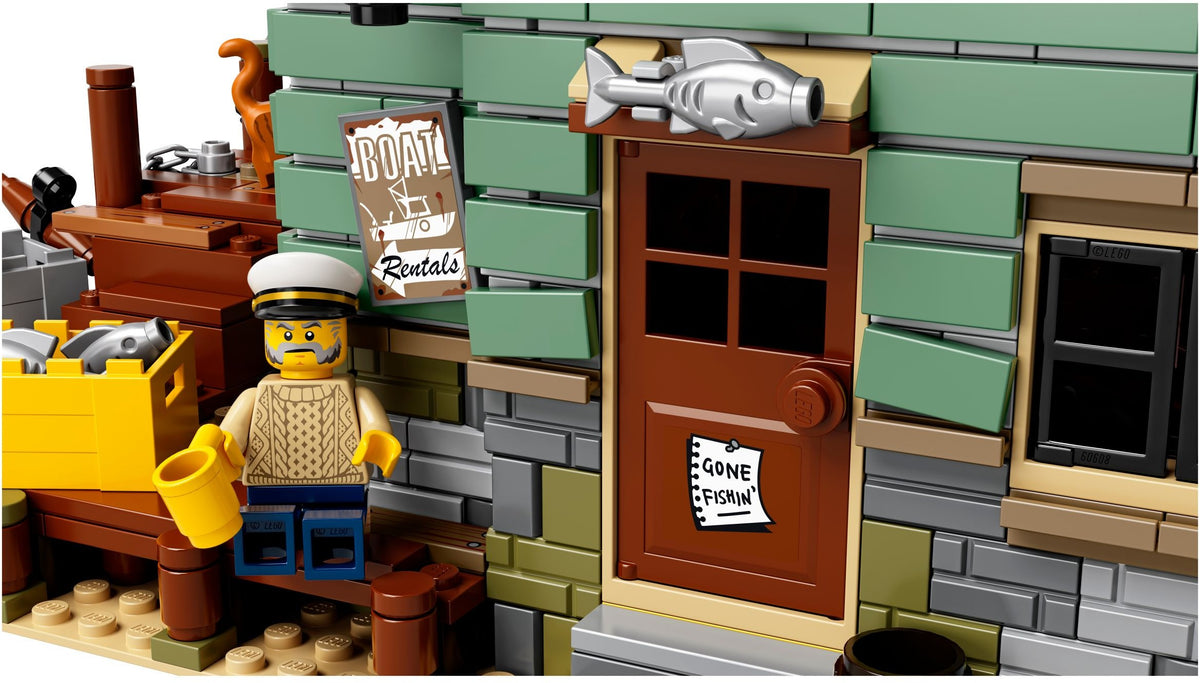 LEGO 21310 Old Fishing Store (Pre-Owned)