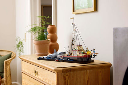 LEGO 21350 Ideas Jaws