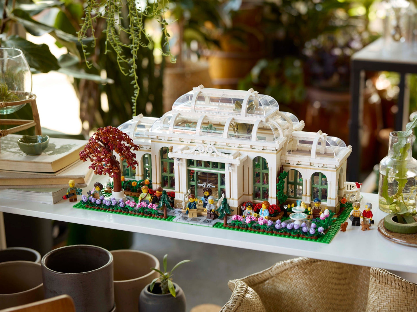 LEGO 21353 Ideas The Botanical Garden
