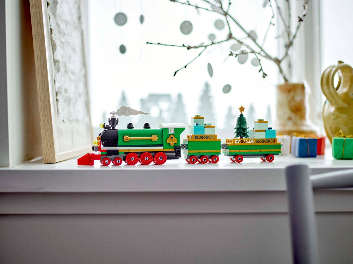 LEGO 40700 Creator Winter Holiday Train - Seasonal Limited Edition