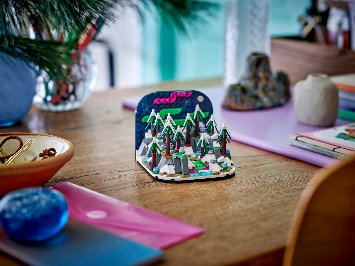 LEGO 40785 Promotional Northern Lights Diorama