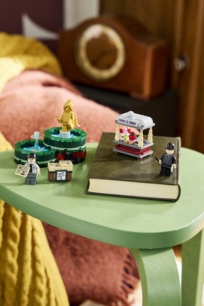 LEGO 40901 Ministry Munchies & The Daily Prophet Stands