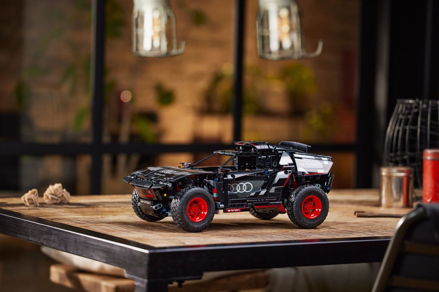 LEGO 42160 Technic Audi RS Q e-tron