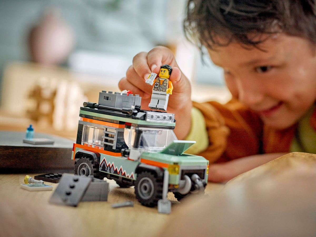 LEGO 60447 Off-Road Mountain Truck