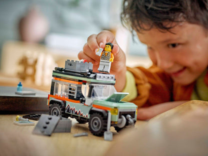 LEGO 60447 Off-Road Mountain Truck