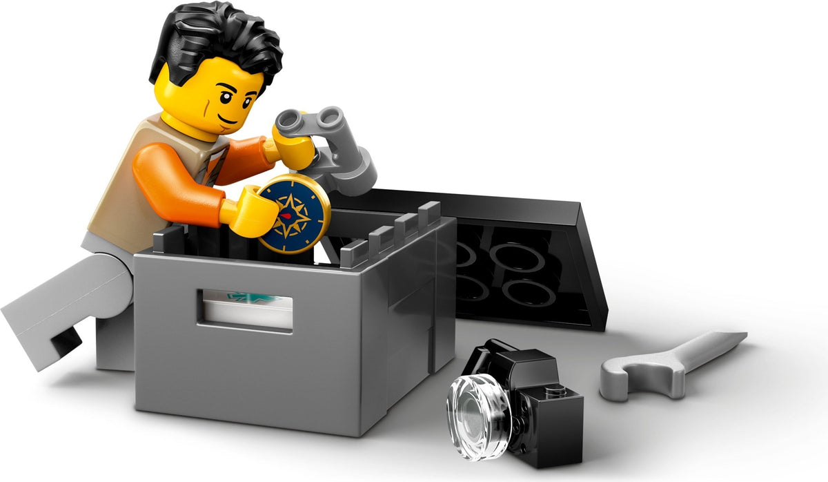 LEGO 60447 Off-Road Mountain Truck
