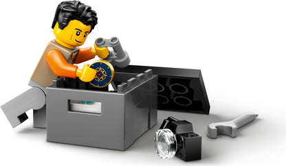 LEGO 60447 Off-Road Mountain Truck