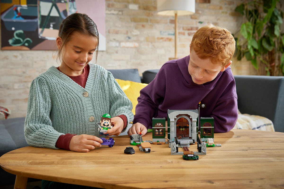LEGO 71399 Luigi's Mansion Entryway - imperfect box