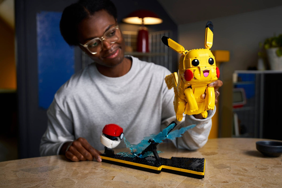 LEGO 72152 Pikachu and Poké Ball