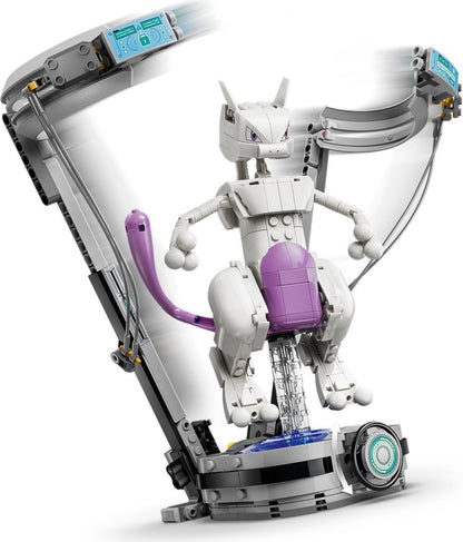 LEGO 72163 Mewtwo's Lab Break