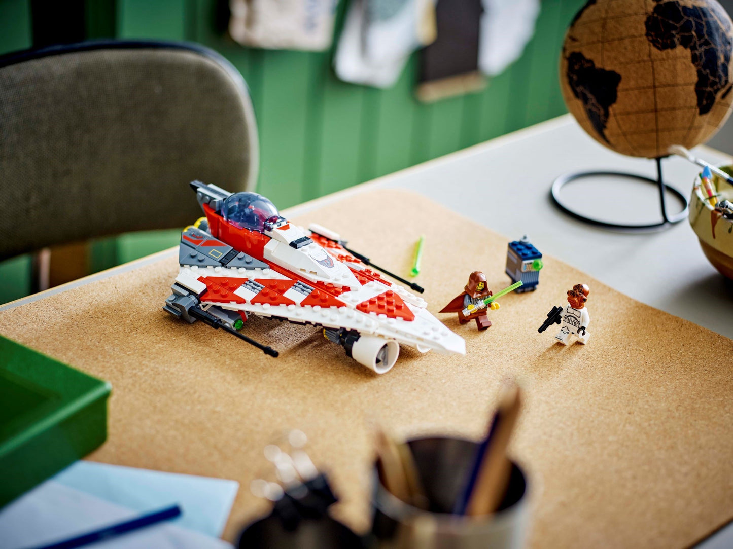 LEGO 75388 Star Wars Jedi Bob's Starfighter