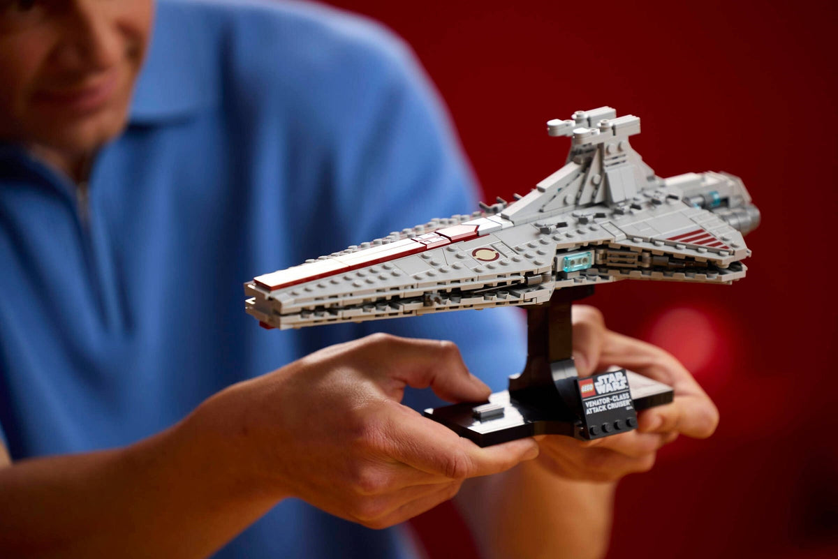 LEGO 75441 Venator-class Attack Cruiser - imperfect box