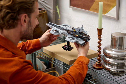 LEGO 76295 Marvel Super Heroes The Avengers Helicarrier