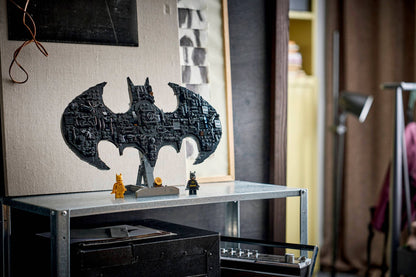 LEGO 76330 Batman Logo