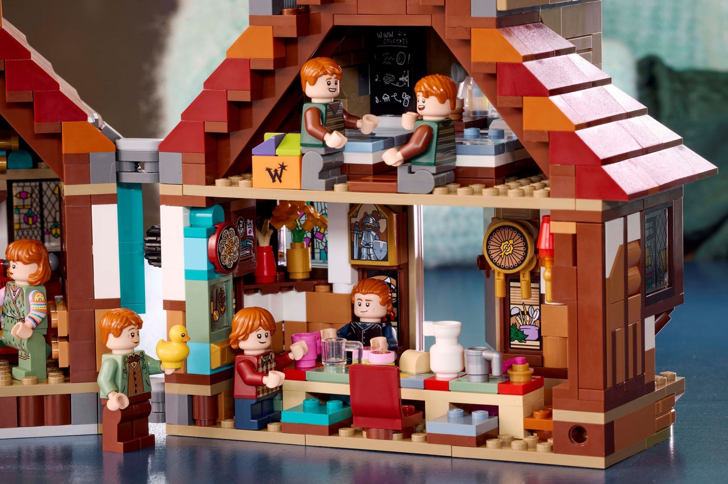 LEGO 76437 Harry Potter The Burrow – Collectors' Edition