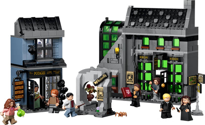 LEGO 76471 Knockturn Alley Wizarding Shops - imperfect box