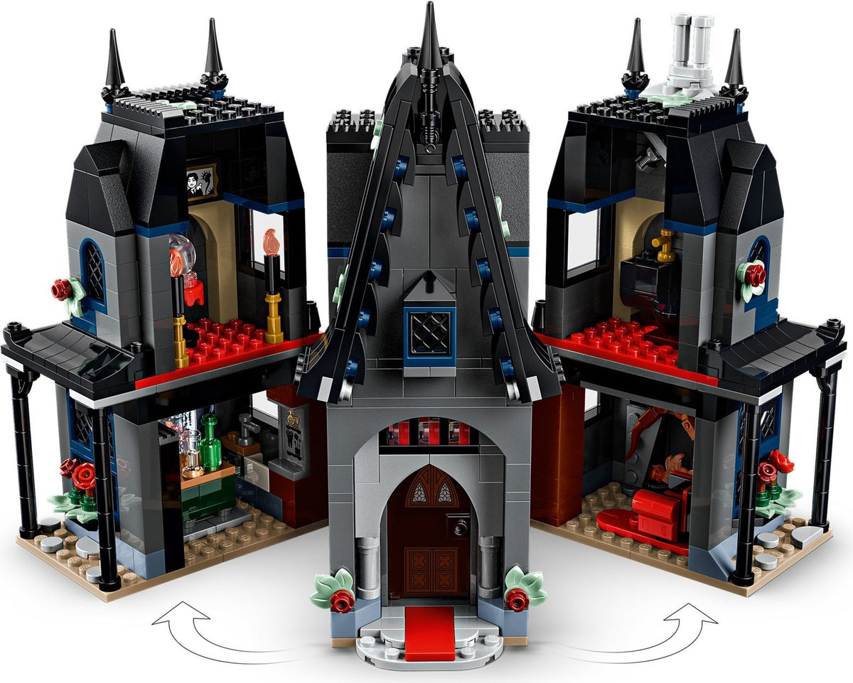 LEGO 76786 Morticia's Cottage - imperfect box