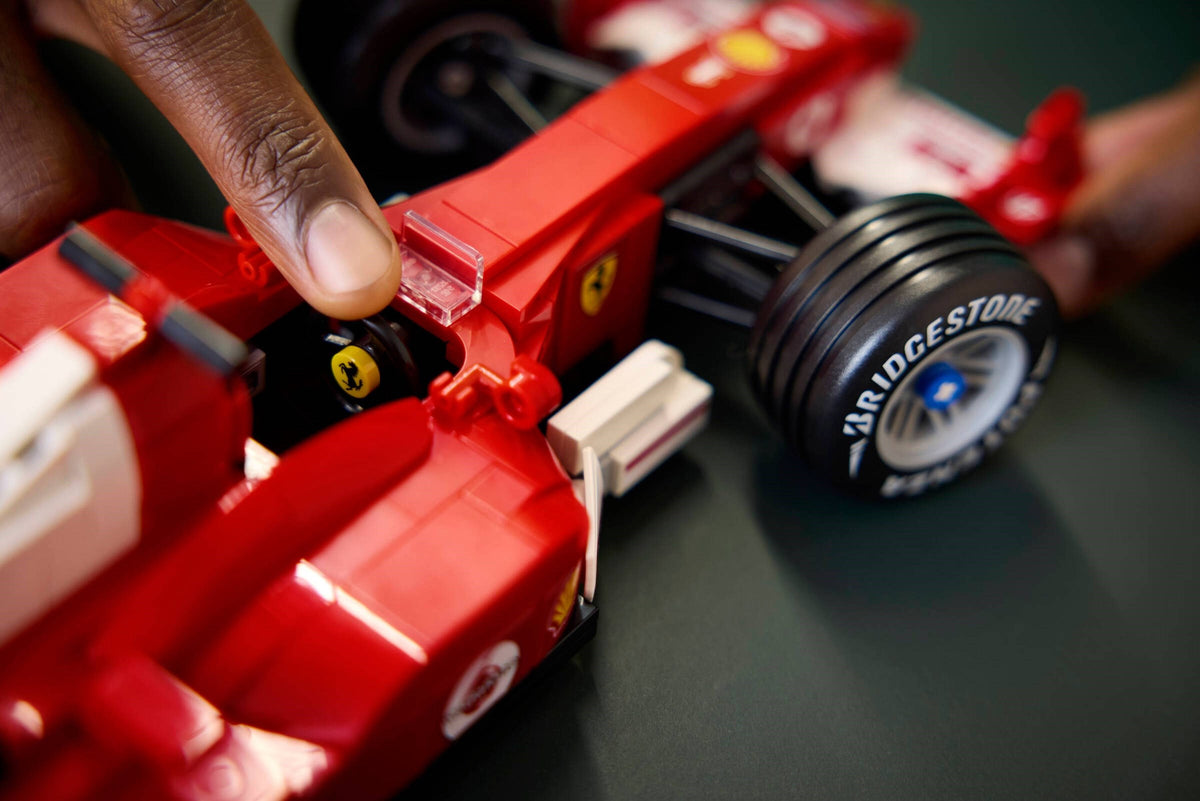 LEGO 11375 Ferrari F2004 & Michael Schumacher - imperfect box