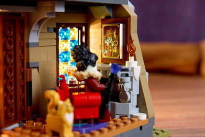 LEGO 11383 Mayor Manor - imperfect box