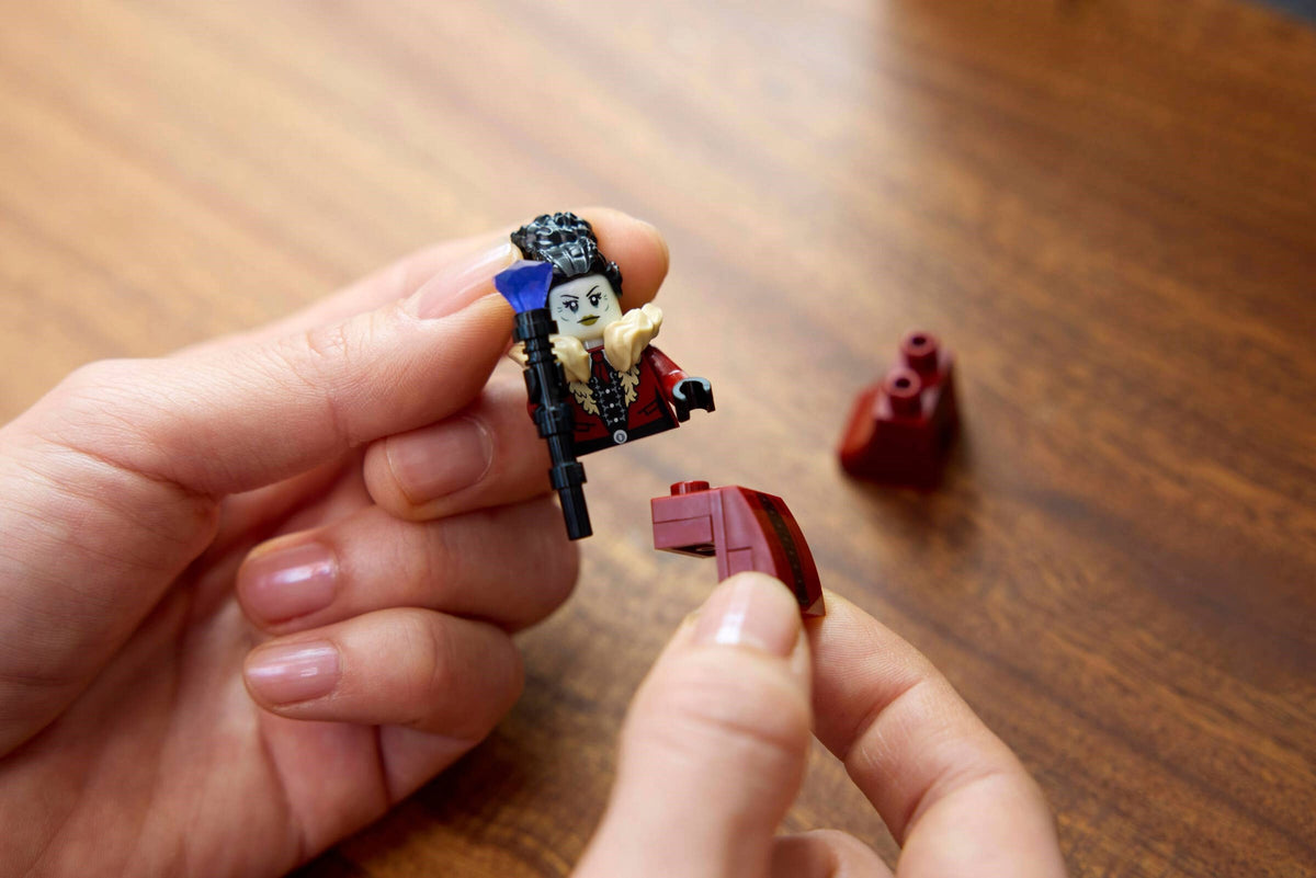 LEGO 11383 Mayor Manor