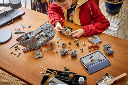 LEGO 75453 Offworld Sandcrawler and Mudhorn