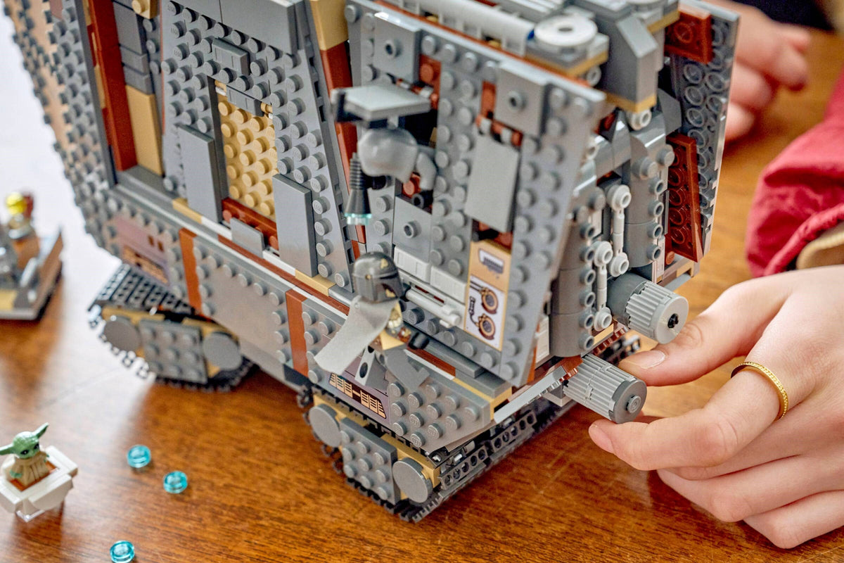 LEGO 75453 Offworld Sandcrawler and Mudhorn