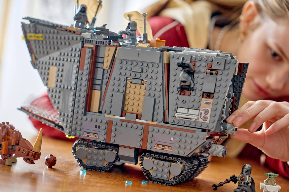 LEGO 75453 Offworld Sandcrawler and Mudhorn