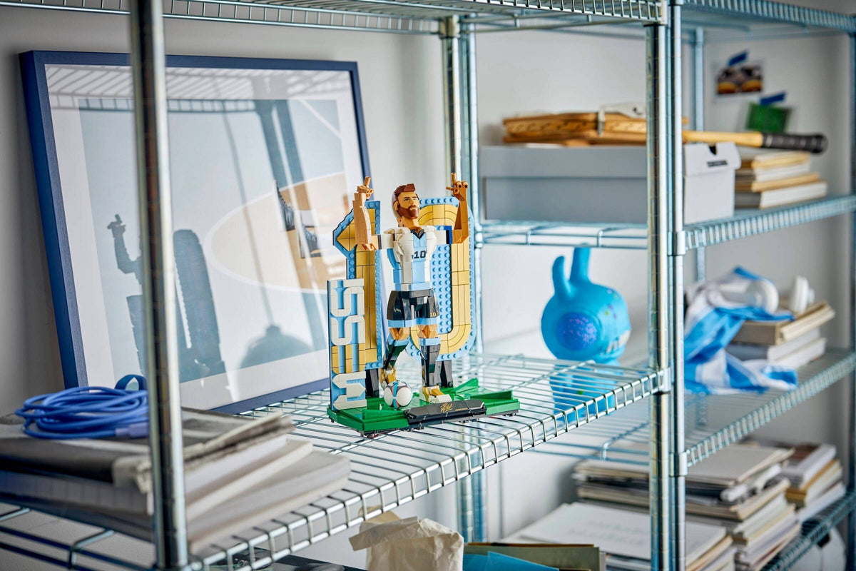 LEGO 43015 - Lifestyle display