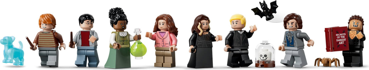 LEGO 76471 Knockturn Alley Wizarding Shops - imperfect box