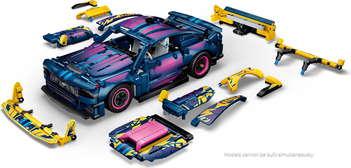 LEGO 42236 Custom Garage Ford GT Mustang