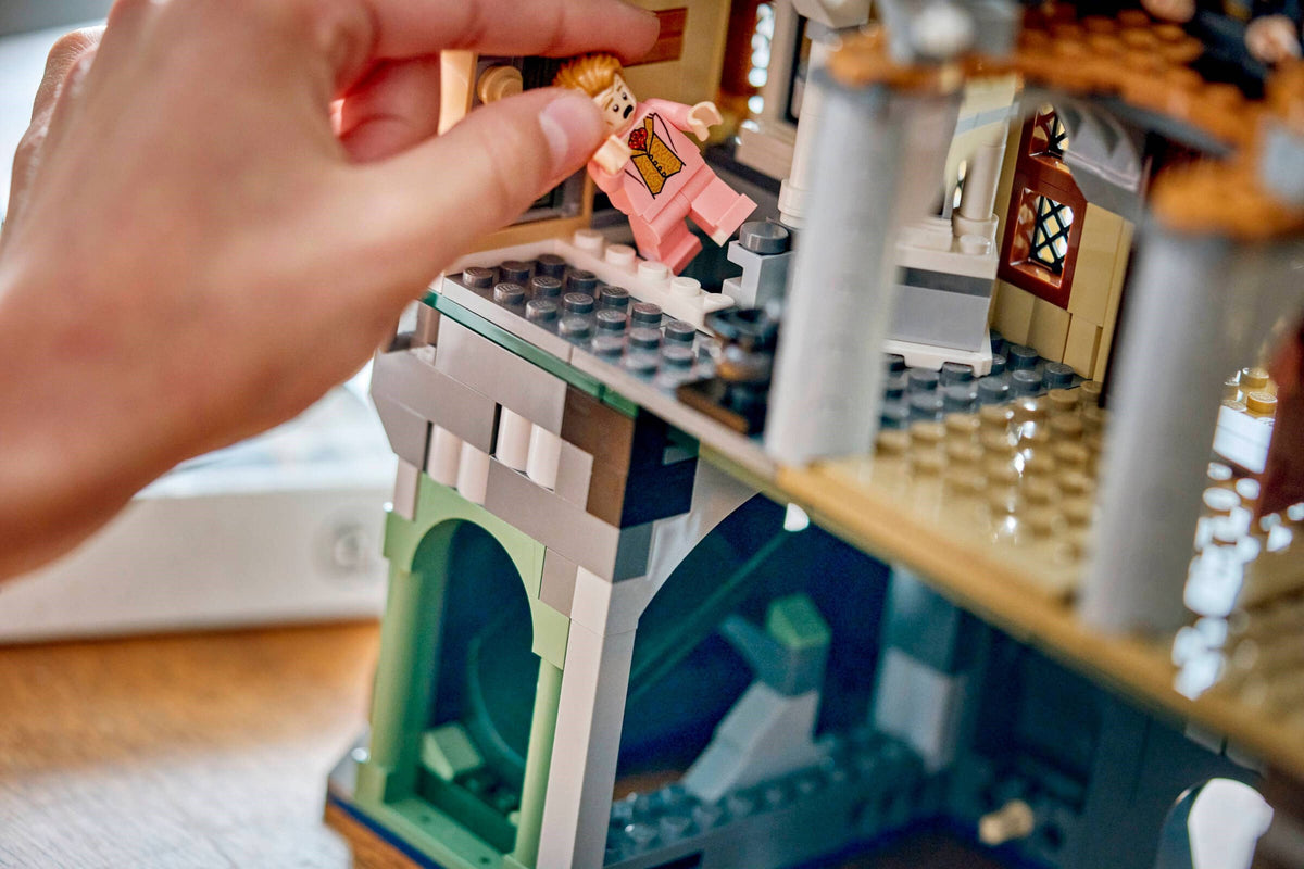 LEGO 76473 Hogwarts Castle: East Wing