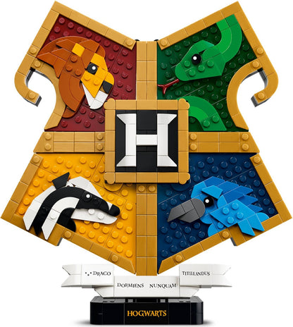 LEGO 76462 Hogwarts House Crest