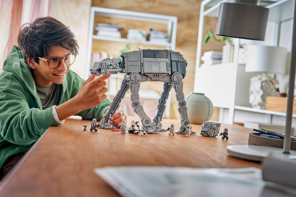 LEGO 75454 Imperial Remnant AT-AT with INT-4