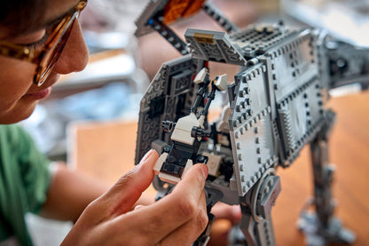 LEGO 75454 Imperial Remnant AT-AT with INT-4