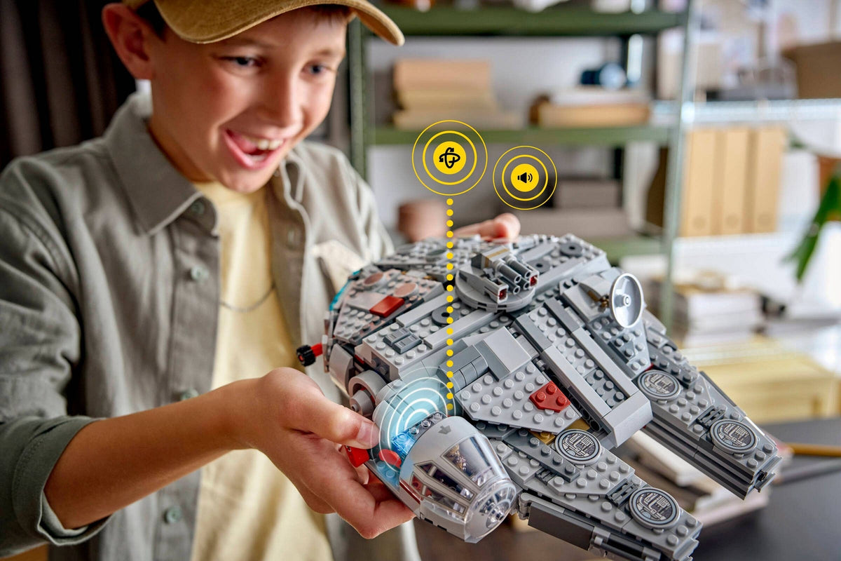 LEGO 75426 Millennium Falcon