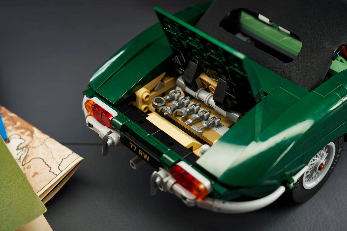 LEGO 11381 Jaguar E-Type