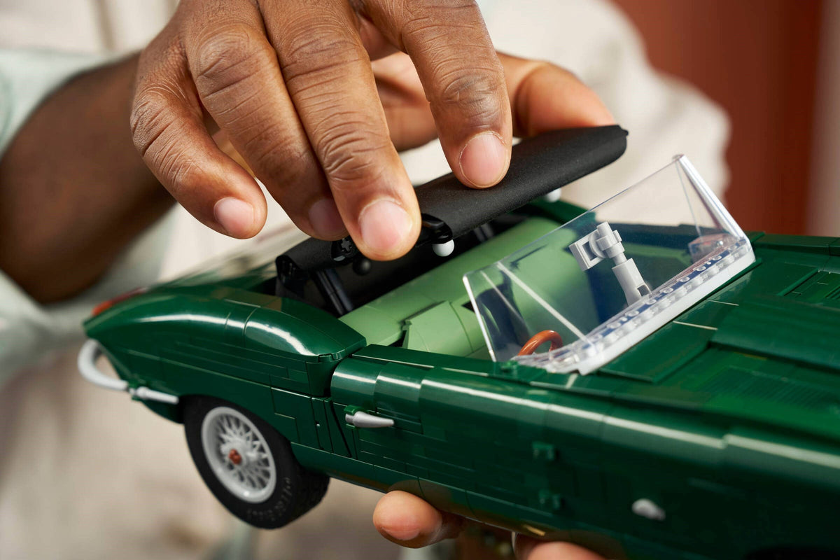LEGO 11381 Jaguar E-Type
