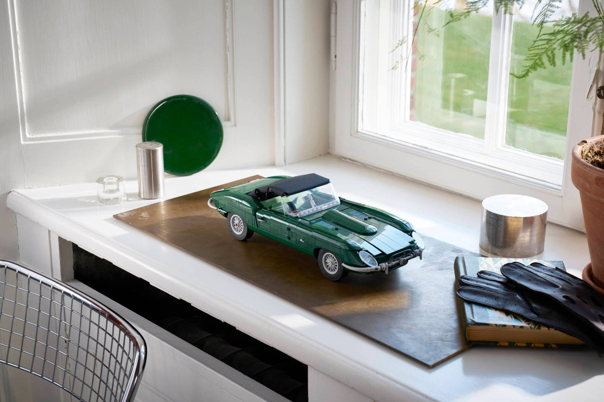 LEGO 11381 Jaguar E-Type
