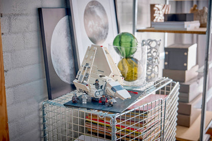 LEGO 75459 - Lifestyle display